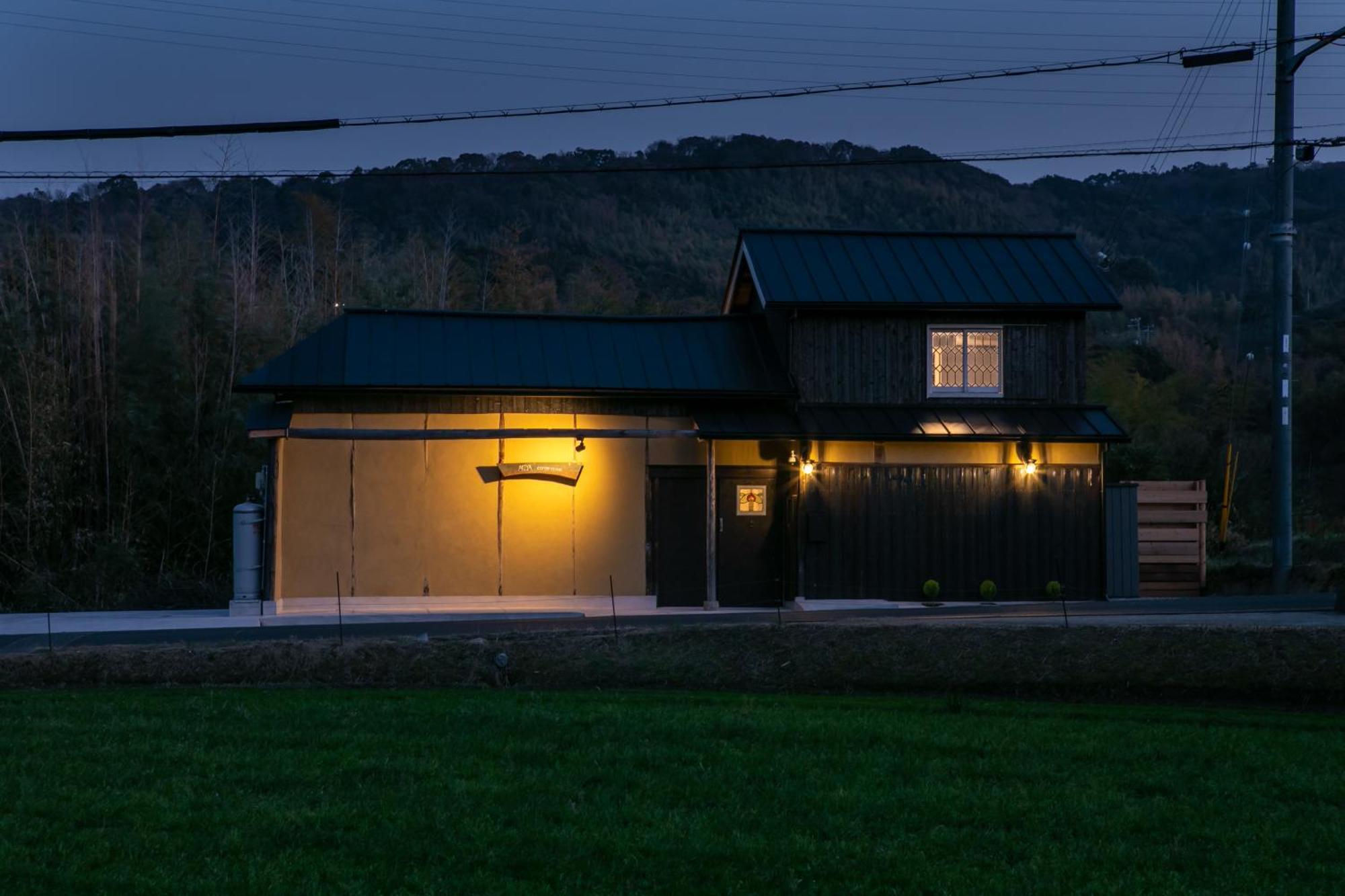 サウナとドッグラン付きのアンティーク古民家宿 Akiya Cornerstone Awaji Luaran gambar